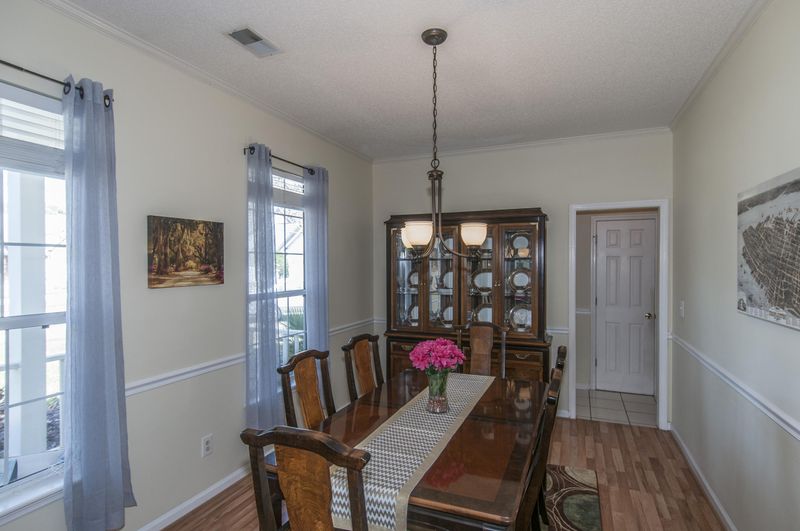 3206 Middleburry Ln, Charleston, SC 29414