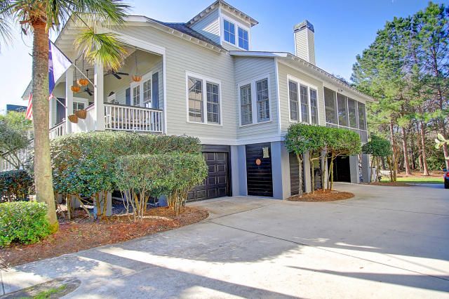 927 Cochran St, Daniel Island, SC 29492