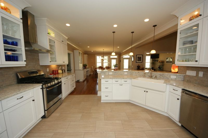 5216 Oak Cove Ln, Hollywood, SC 29449