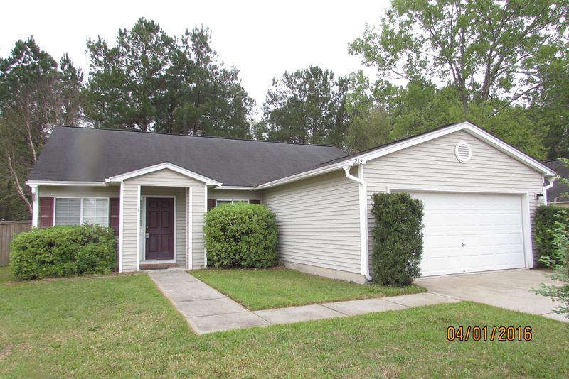 232 Ponderosa Dr, Ladson, SC 29456