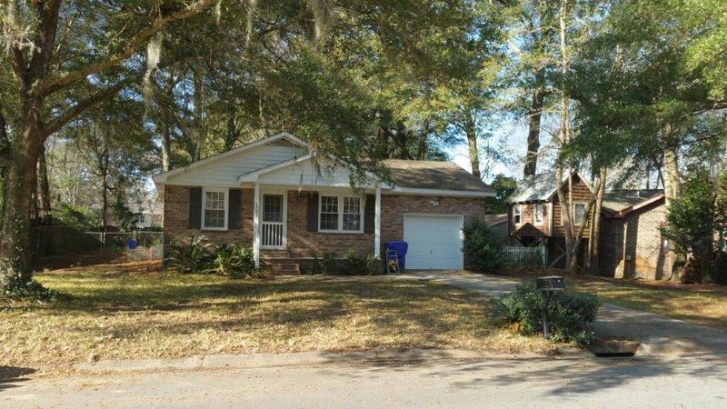1107 Bonnie Ln, Mount Pleasant, SC 29464