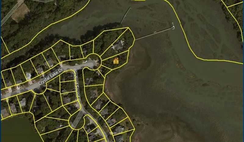 1790 Crystal Lake, Charleston, SC 29412