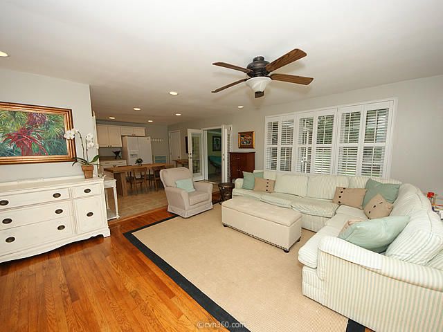 5 Tovey Rd, Charleston, SC 29407