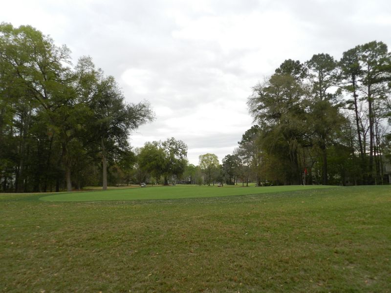 572 Pointe Of Oaks Rd, Summerville, SC 29485