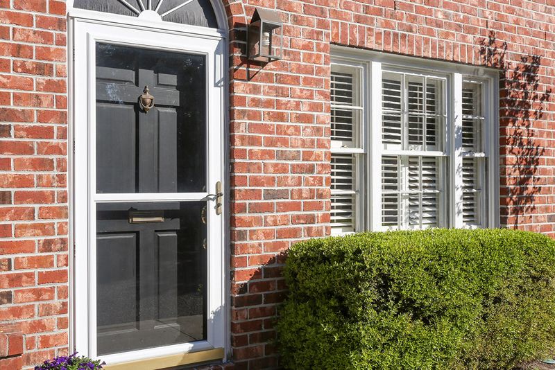 12 George #B-6, Charleston, SC 29401