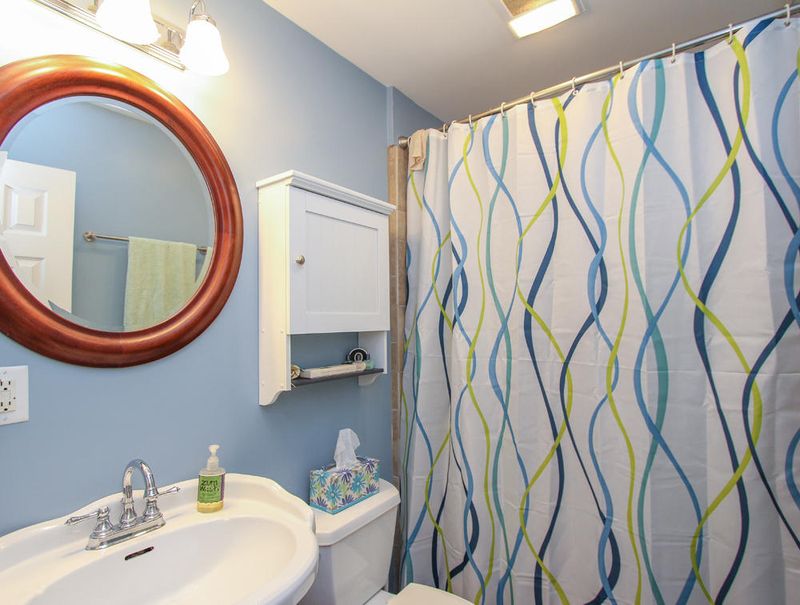 23 Queen St #A, Charleston, SC 29401