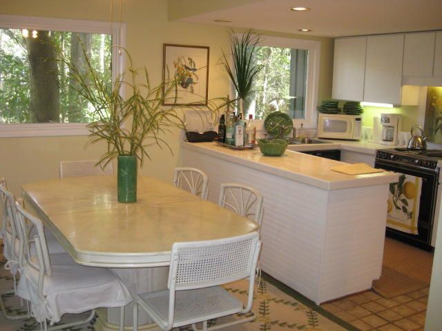 622 Magnolia Ct, Edisto Beach, SC 29438