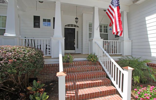 8613 Woodland Walk, North Charleston, SC 29420