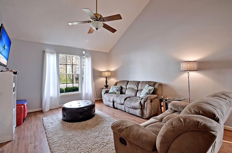 165 Danzid Dr, Summerville, SC 29483