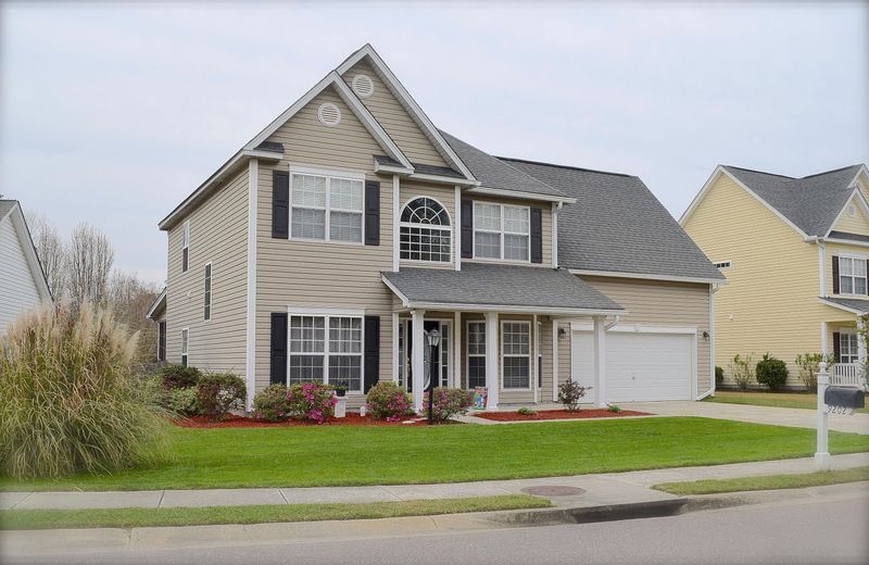 9202 Markleys Grove Blvd, Summerville, SC 29485