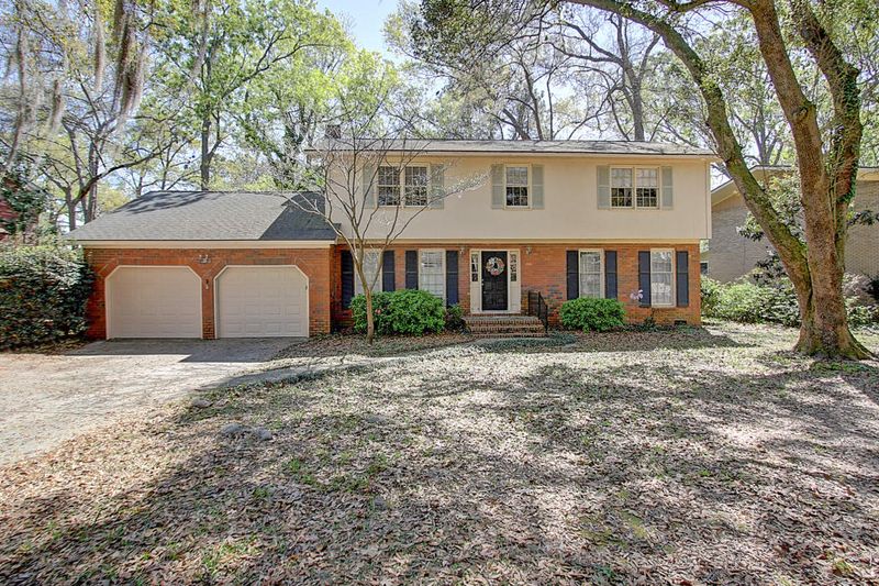 1539 S Pinebark Ln, Charleston, SC 29407