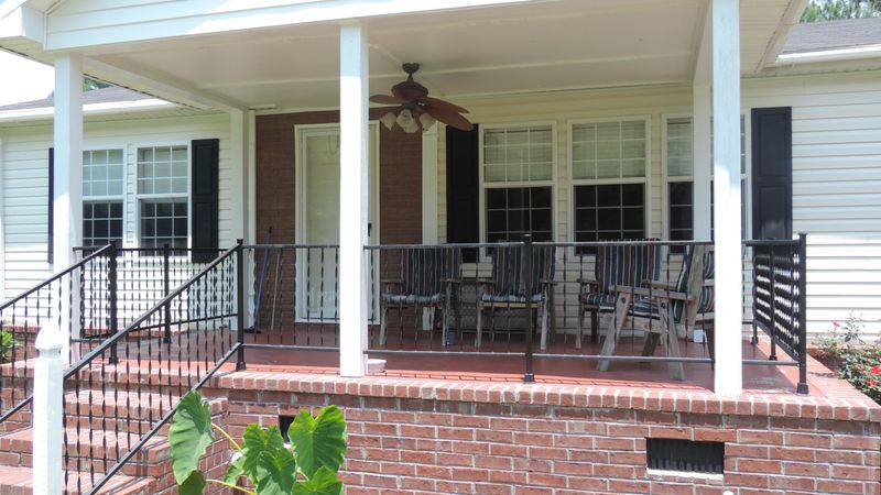 624 Murphy Bay Dr, Cross, SC 29436