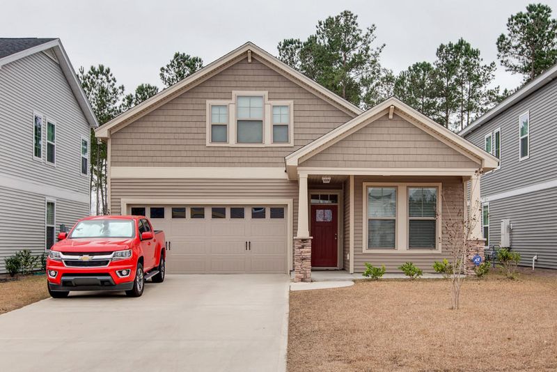 207 Palmetto Walk Dr, Summerville, SC 29483