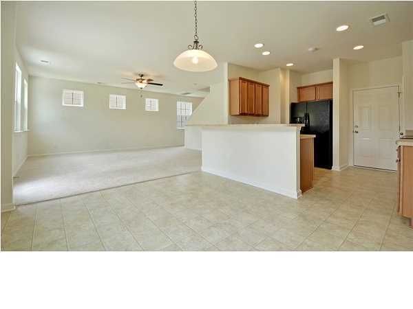 449 Whispering Breeze Ln, Summerville, SC 29483
