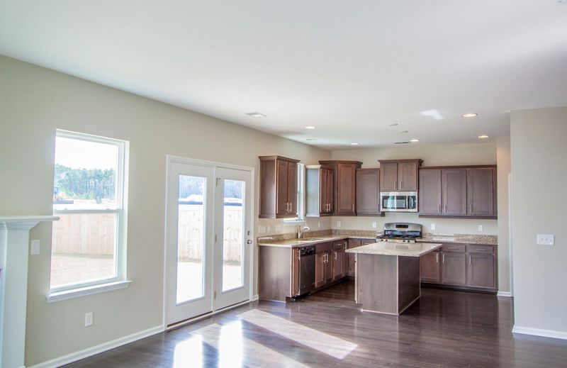 307 Silver Leaf Ln, Moncks Corner, SC 29461