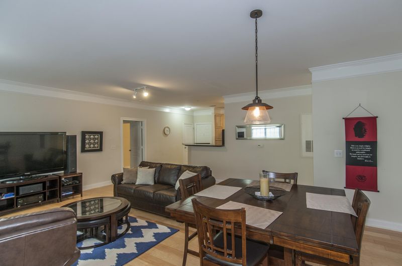 1025 Riverland Woods Pl #221, Charleston, SC 29412
