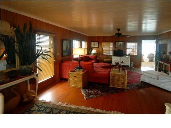 1319 E Ashley Ave, Folly Beach, SC 29439