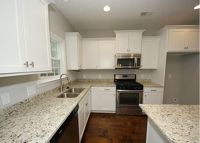 454 Foxbank Plantation Blvd, Moncks Corner, SC 29461