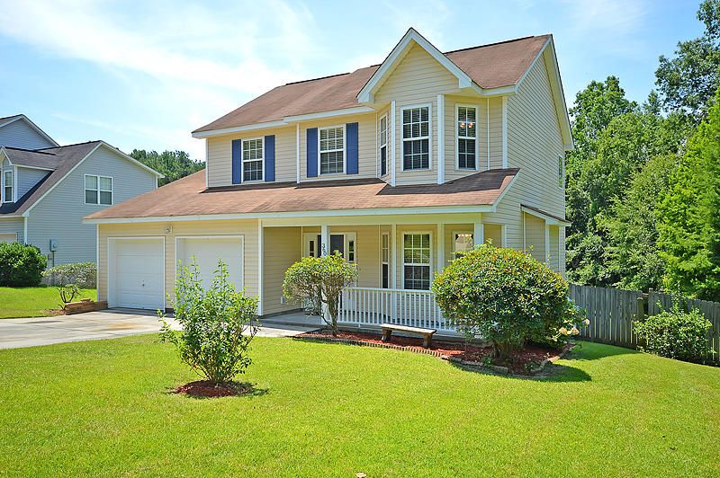 360 Camelot Dr, Goose Creek, SC 29445