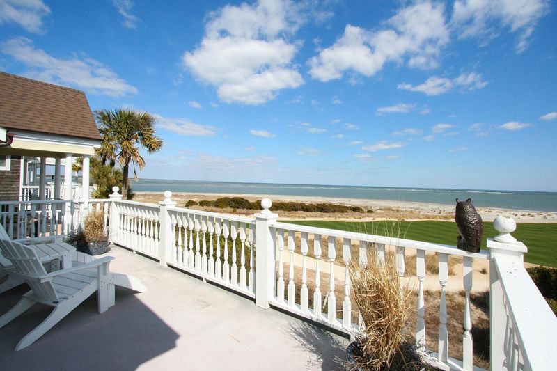 41 Ocean Point Dr, Isle Of Palms, SC 29451