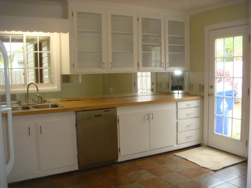 341 Cross St, Charleston, SC 29407