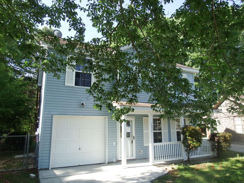 1031 T J Ln, Summerville, SC 29483