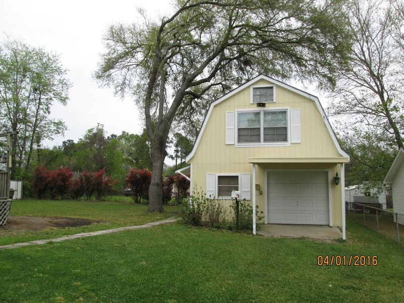 111 Alma Dr, Summerville, SC 29485