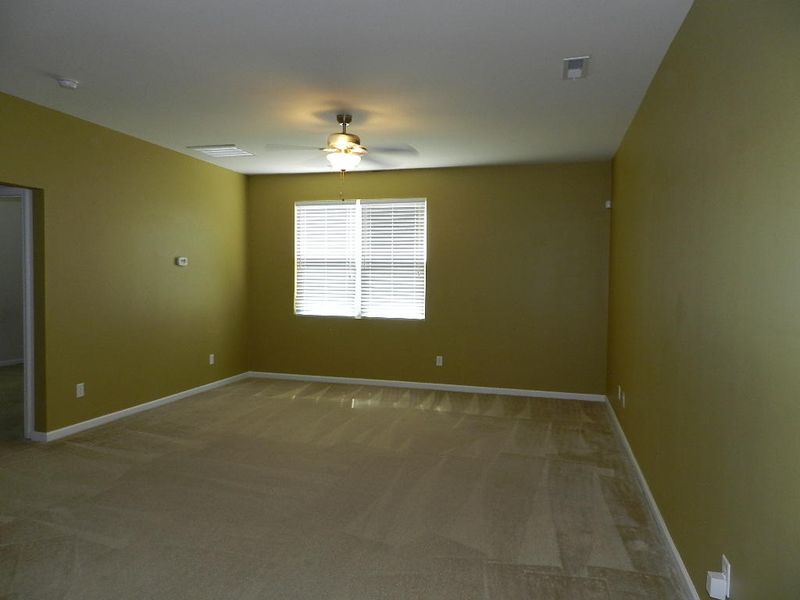 320 Clayburne Dr, Goose Creek, SC 29445