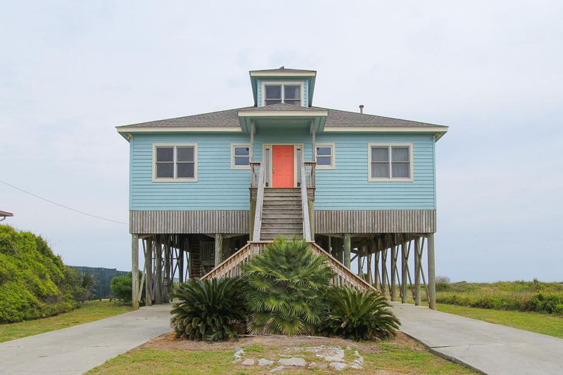 1603 E Ashley Ave, Folly Beach, SC 29439