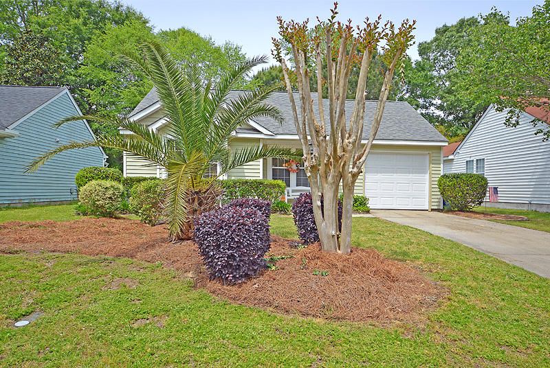 2683 Lake Myrtle Dr, Charleston, SC 29414