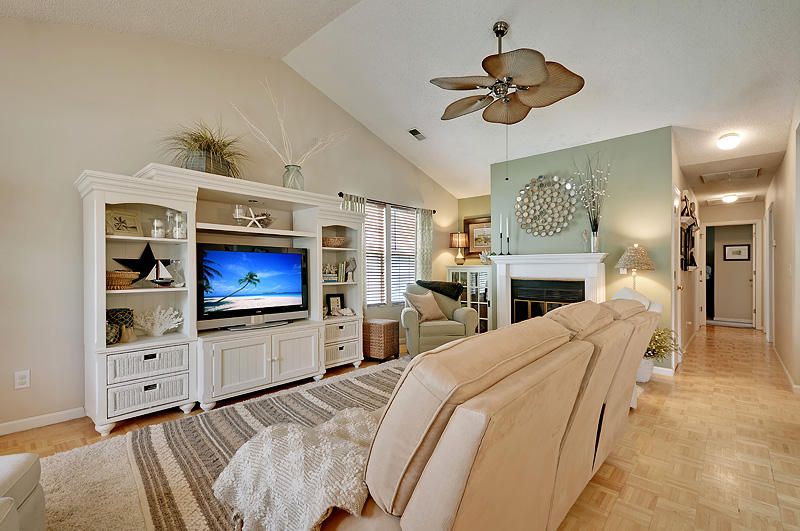 2683 Lake Myrtle Dr, Charleston, SC 29414