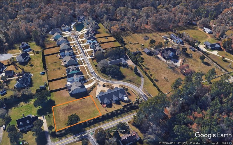 102 Stagecoach Ln, Summerville, SC 29483
