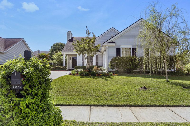 2076 Bancroft Ln, Mount Pleasant, SC 29466