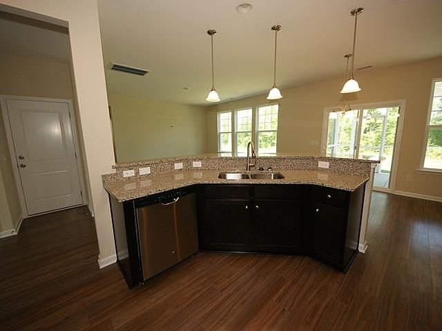 304 Spectrum Rd, Summerville, SC 29486