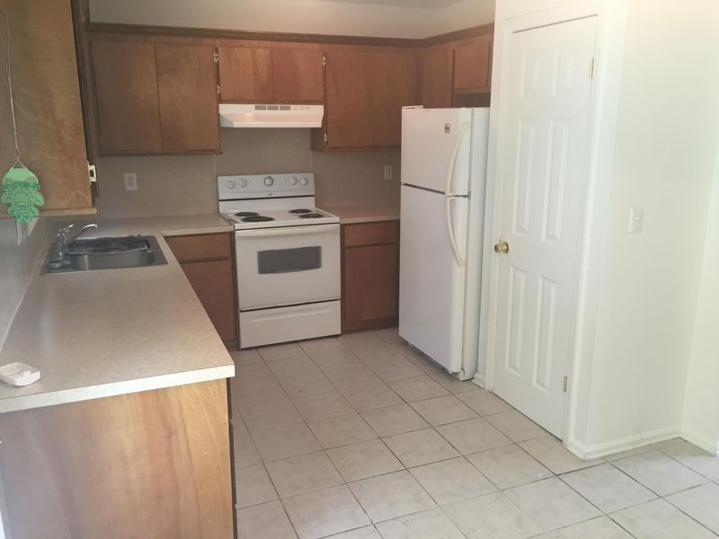 359 Water Oak Dr, Goose Creek, SC 29445