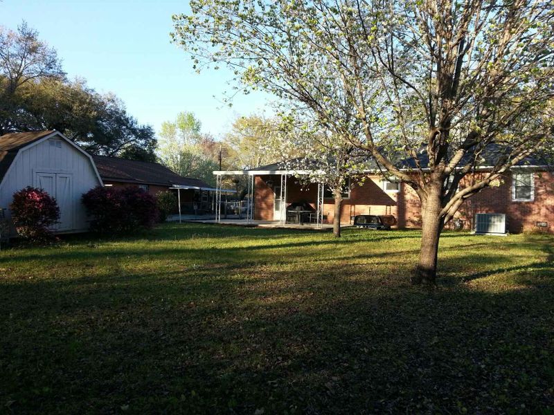 4410 Ventura Dr, North Charleston, SC 29405