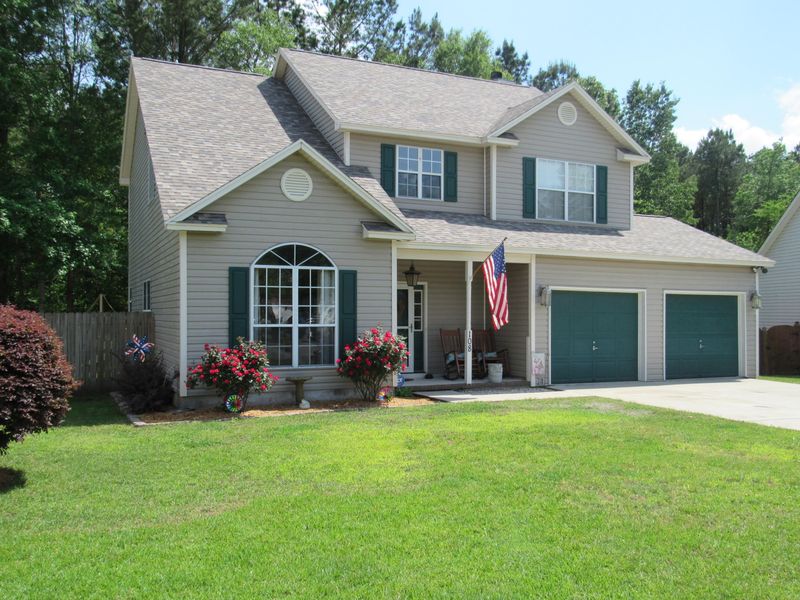 108 Adthan Cir, Goose Creek, SC 29445