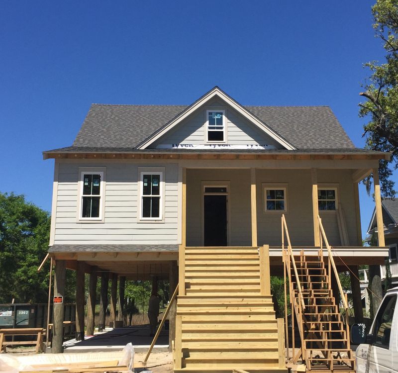 1068 Glenshaw St, North Charleston, SC 29405