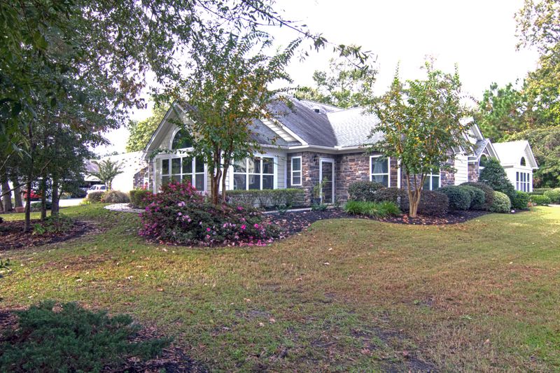 8800 Dorchester Rd #2702, North Charleston, SC 29420