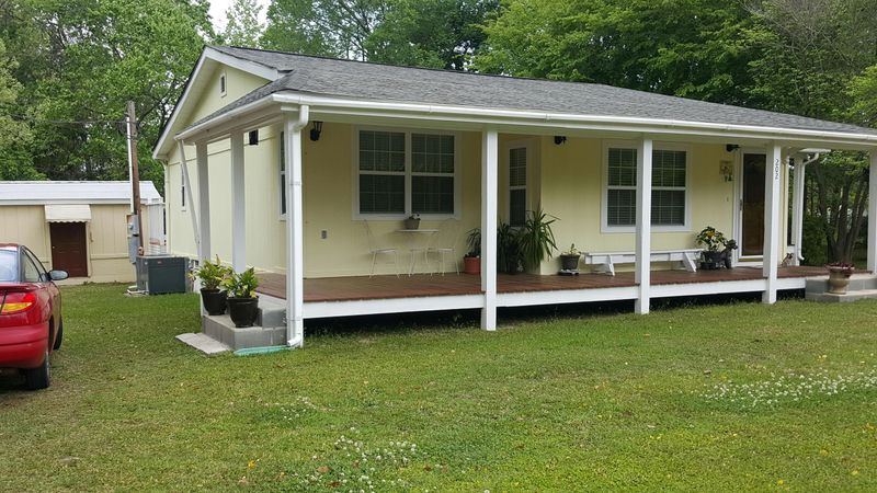 202 Gailmoor Dr, Ladson, SC 29456