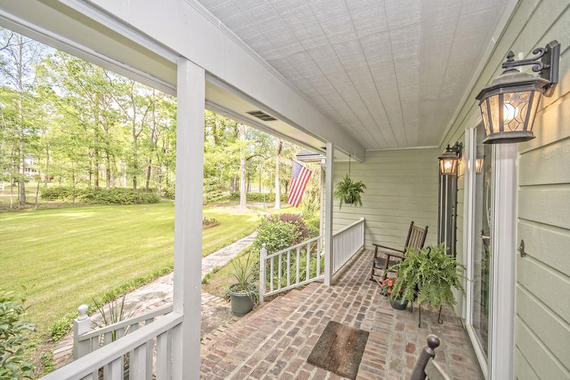2228 Hummingbird Ln, Summerville, SC 29483