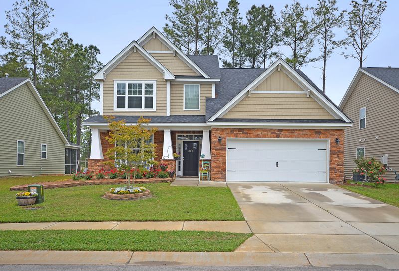 320 Freeland Way, Moncks Corner, SC 29461