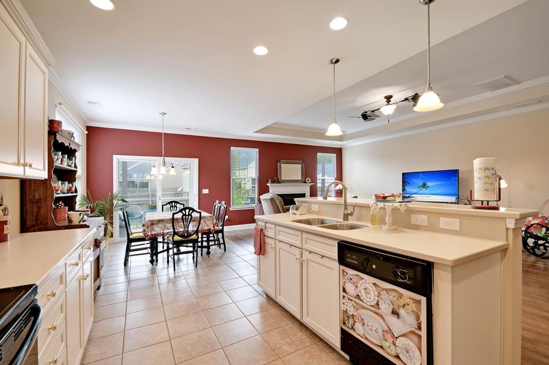 320 Freeland Way, Moncks Corner, SC 29461