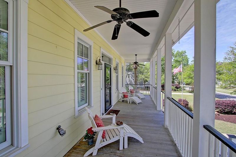 1324 Parkton Rd, Mount Pleasant, SC 29464