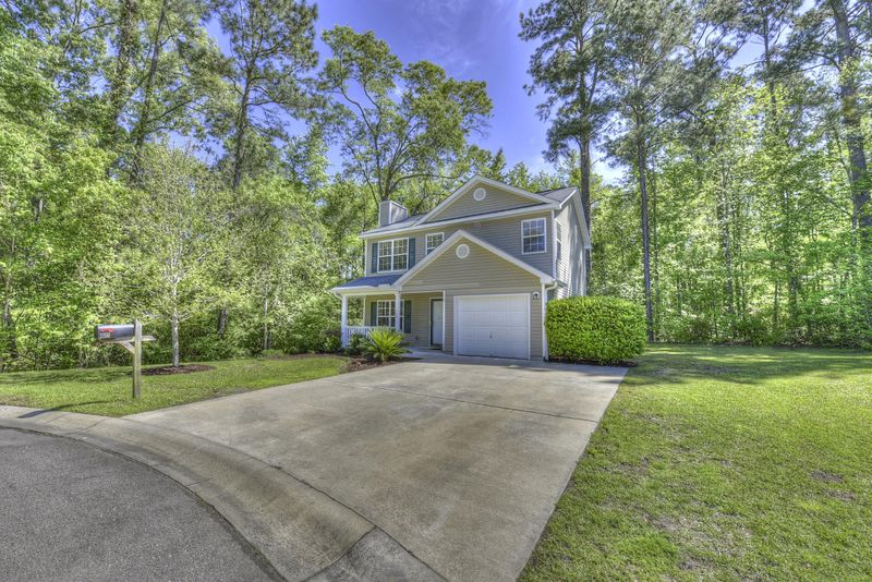 260 Trickle Dr, Summerville, SC 29483