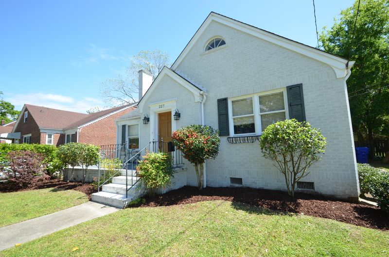 227 Saint Margaret St, Charleston, SC 29403