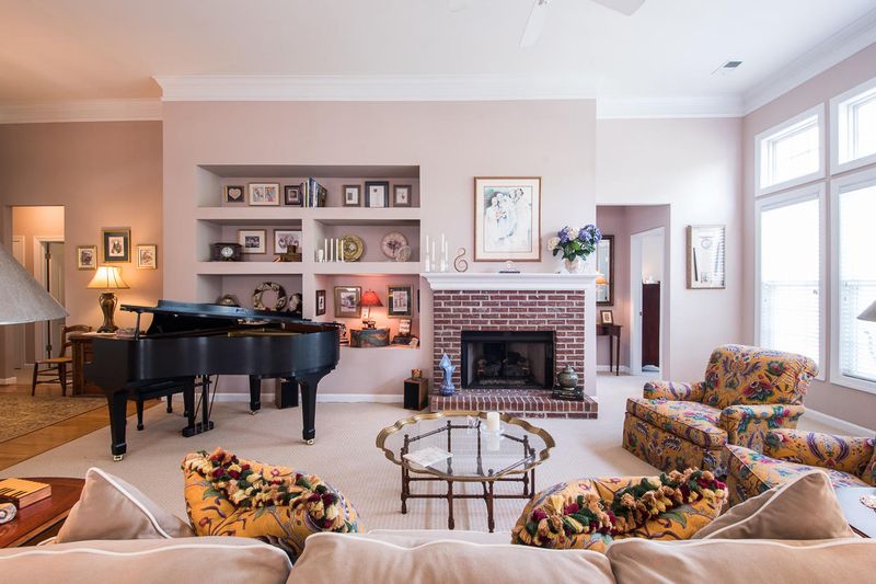 1255 Palmetto Peninsula Dr, Mount Pleasant, SC 29464