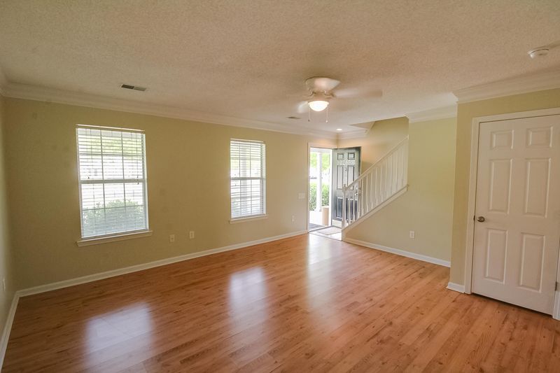 2265 Kings Gate Ln, Mount Pleasant, SC 29466