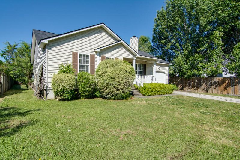 8601 Bentwood Dr, North Charleston, SC 29406