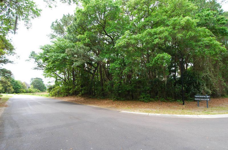 2974 Seabrook Island Rd, Seabrook Island, SC 29455
